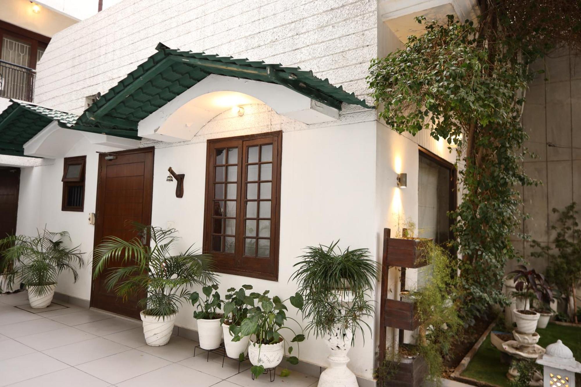 The Bougainvillea Bed & Breakfast Amritszár Kültér fotó